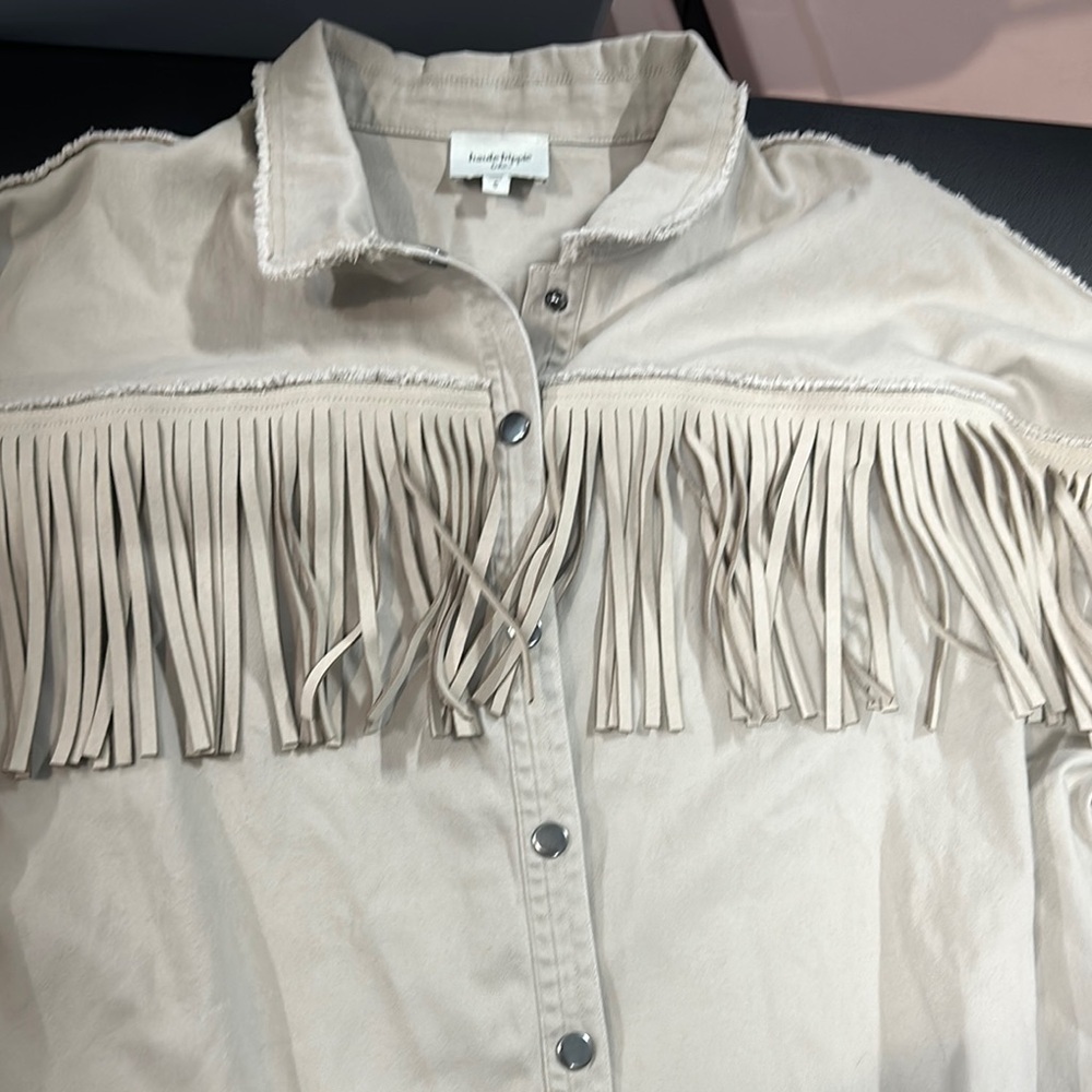 Haute Hippie women’s oversized Beige Fringe Jean Jacket with buttons size s - Picture 3 of 12